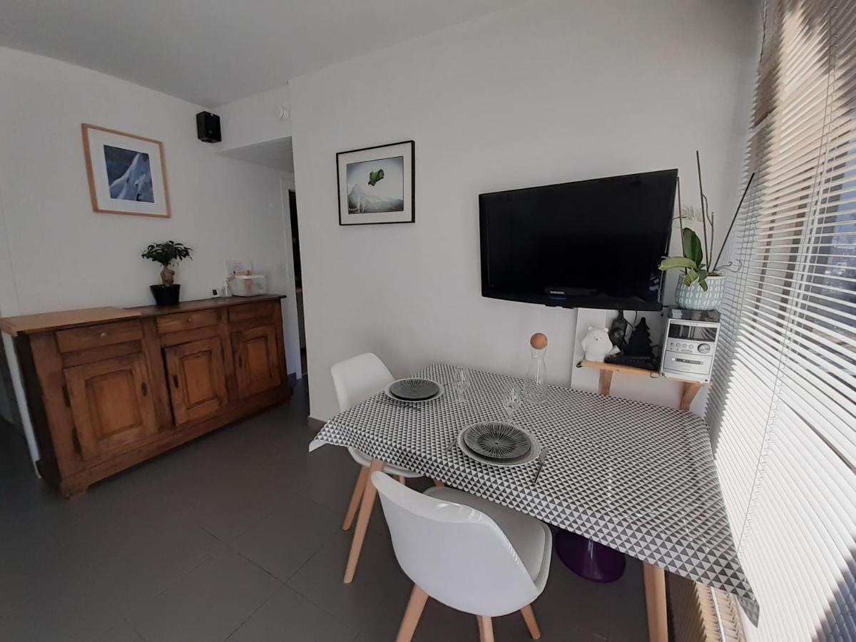 Studio Quartier Calme Centre Ville Vue Mont Blanc Chamonix Luaran gambar